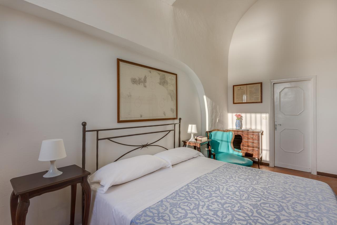 Hotel Torre Dei Borboni Ponza Ngoại thất bức ảnh
