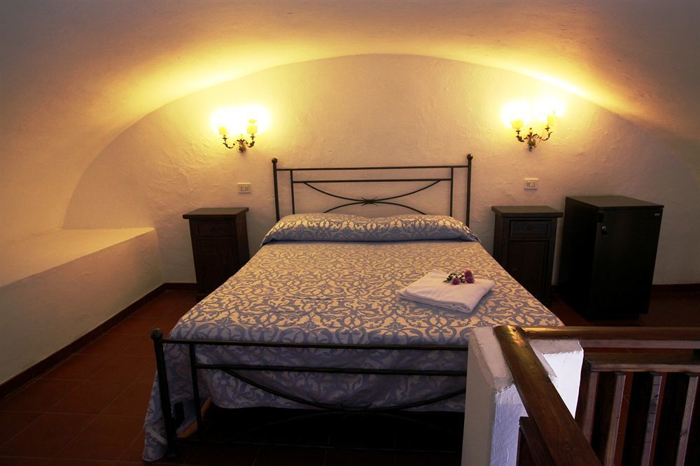 Hotel Torre Dei Borboni Ponza Ngoại thất bức ảnh