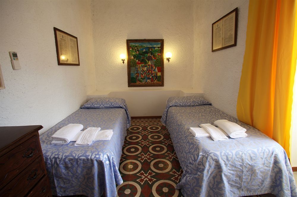 Hotel Torre Dei Borboni Ponza Ngoại thất bức ảnh